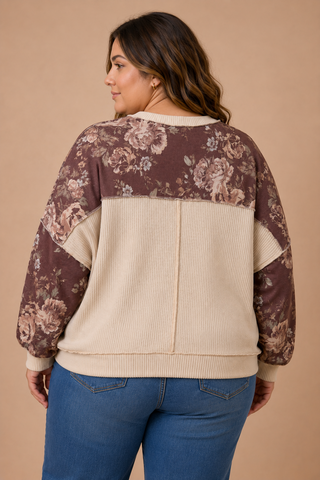 Curvy: Vintage Blossom Top