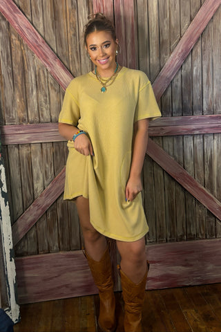 Honey Butter Ribbed Dress font