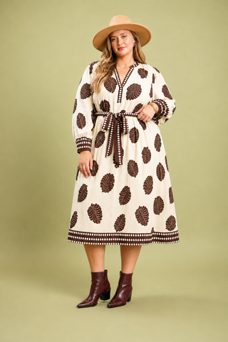 Curvy: Cozy Creekside Midi Dress