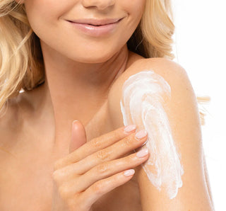 FARMHOUSE FRESH: Swooned Moon Dip® Back to Youth Ageless Body Mousse