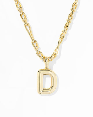 KENDRA SCOTT: BUBBLE LETTER D SHORT PENDANT NECKLACE