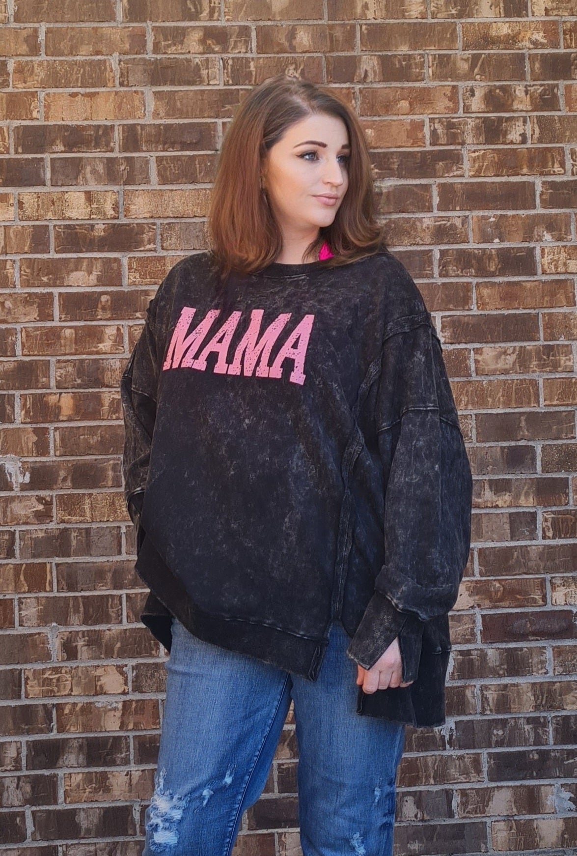 Mama Oversized Graphic Sweatshirt